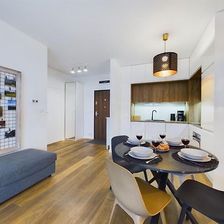 Apartments Go Rakowicka By Noclegi Renters Cracovia Exterior foto